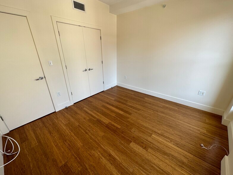 Building Photo - 25 Winter St