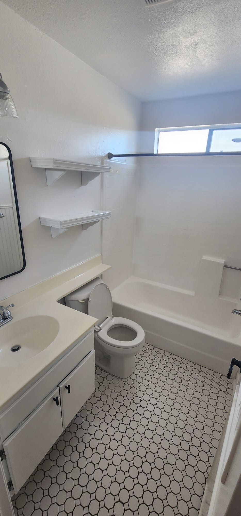 Building Photo - 3501 E Ransom St