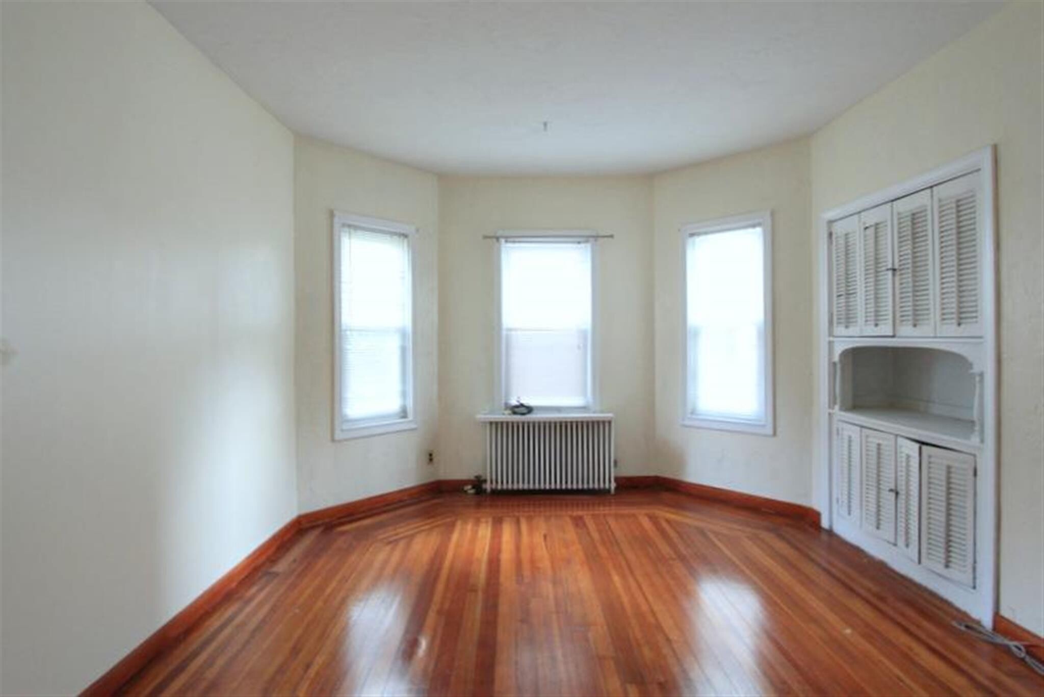 Building Photo - 25 Belknap St