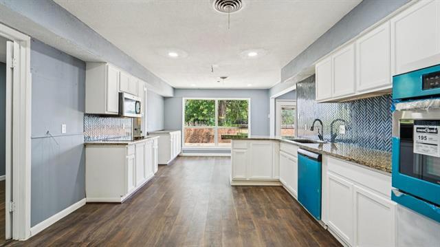 Building Photo - 1222 Golden Hoof Dr