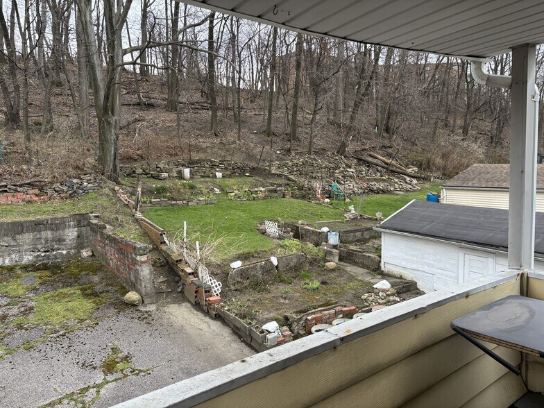 Porch - 2089 Fairview Ave