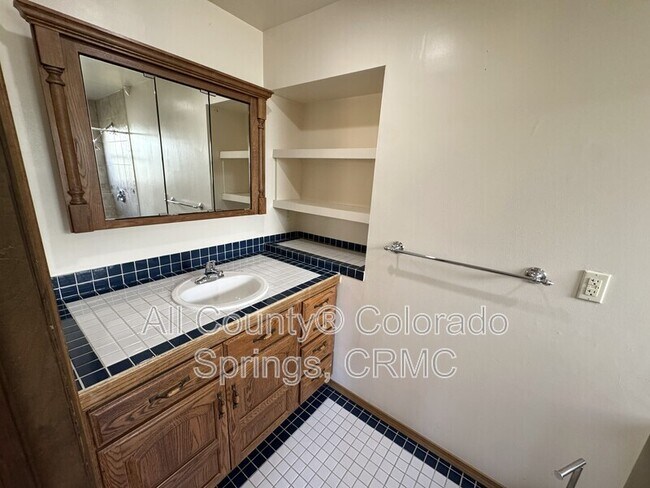 Building Photo - 3525 Fair Dawn Dr
