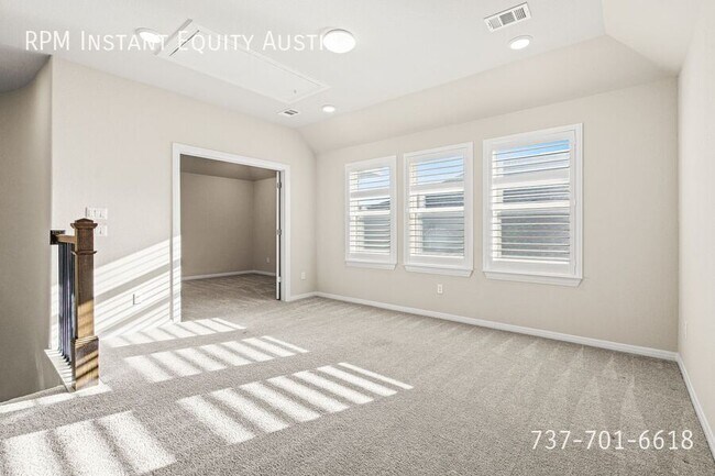 Building Photo - 424 Sitlington Ln