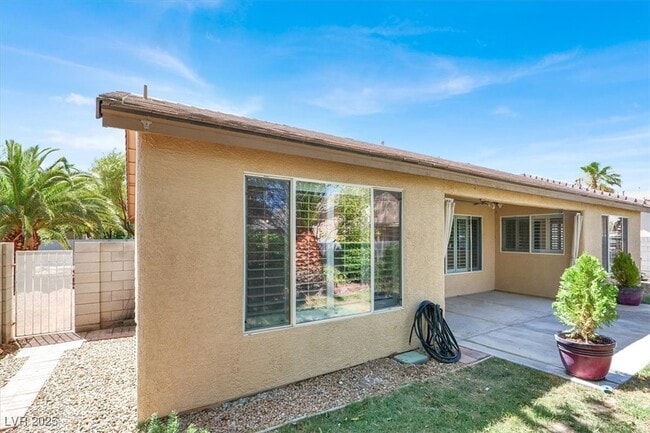 Building Photo - 7308 Rustic Meadow St