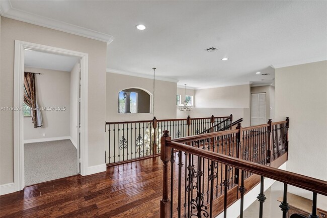 Building Photo - 7607 NW 127th Manor