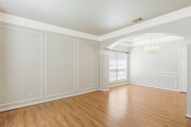 Building Photo - 3410 Santa Isabel Ct