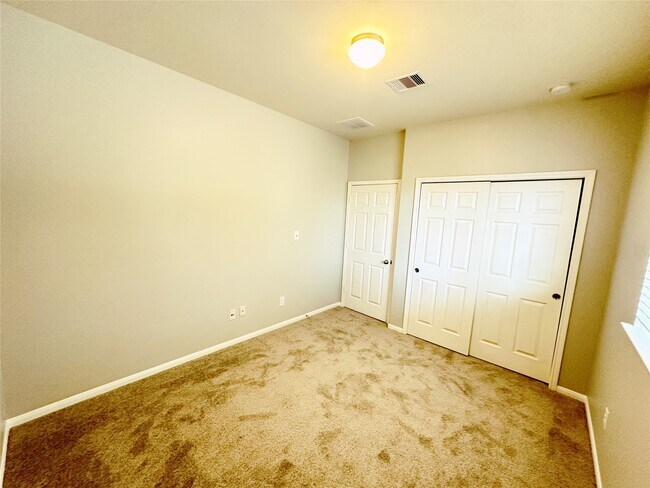 Building Photo - 10210 Larkmist Ln