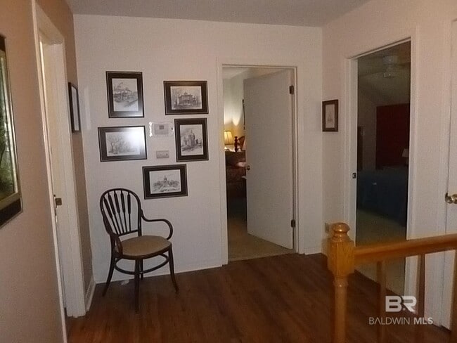 Building Photo - 19307 Scenic Hwy 98