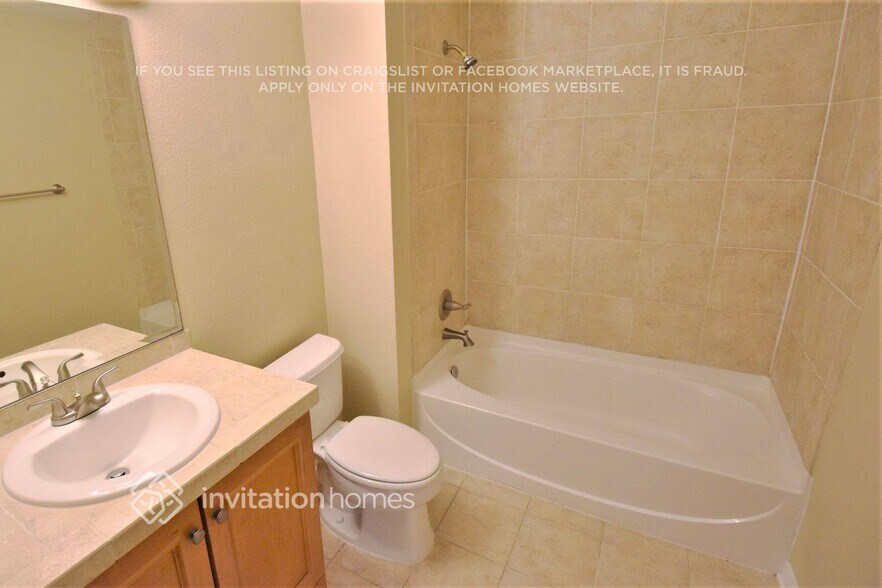 Building Photo - 14451 Florida Privet Dr