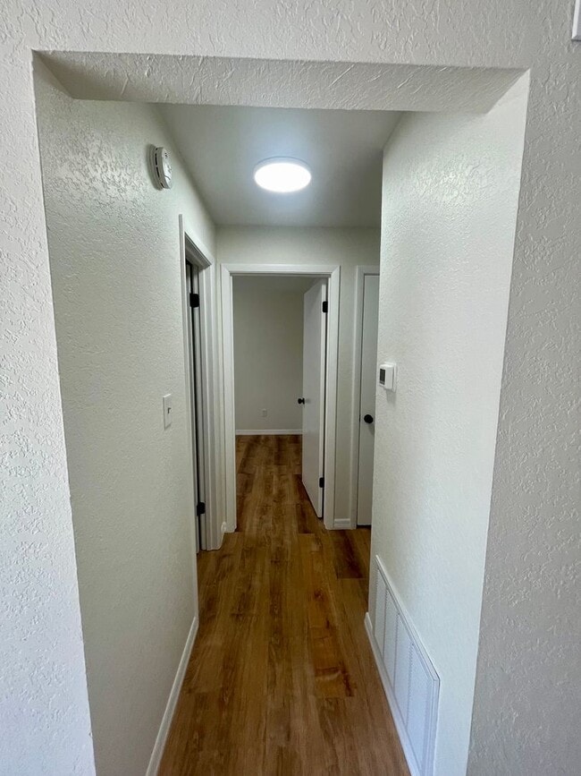 Building Photo - Renovated 3-Bed Home with Modern Upgrades ...