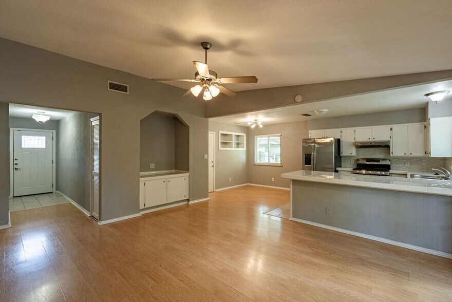 Building Photo - 10302 Stubble Quail Cir