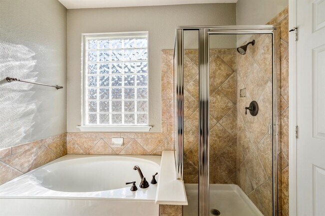 Building Photo - 20126 Monarda Manor Ct