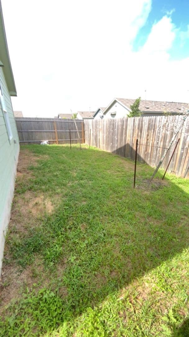 Building Photo - Well Maintained 4-Bedroom Home Near Lackland AFB
