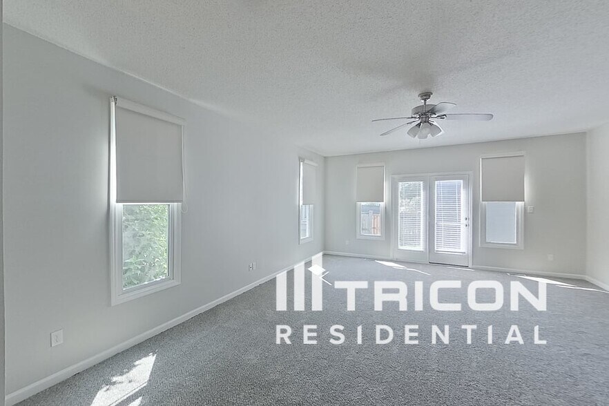 Building Photo - 3441 Mackey Wherry St