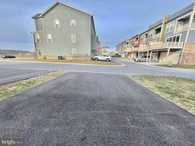 Building Photo - 3464 Sunset Ridge Dr