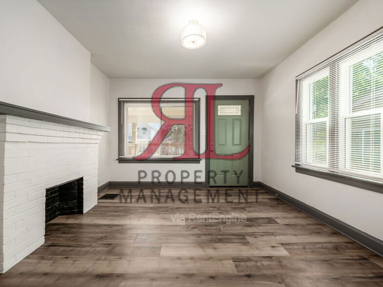 Building Photo - 439 Eldridge Ave