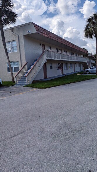 Front of Building - 3777 NW 78th Ave