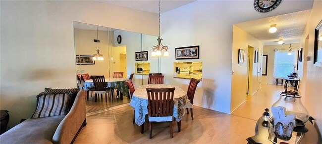 Building Photo - 3505 Tarpon Woods Blvd