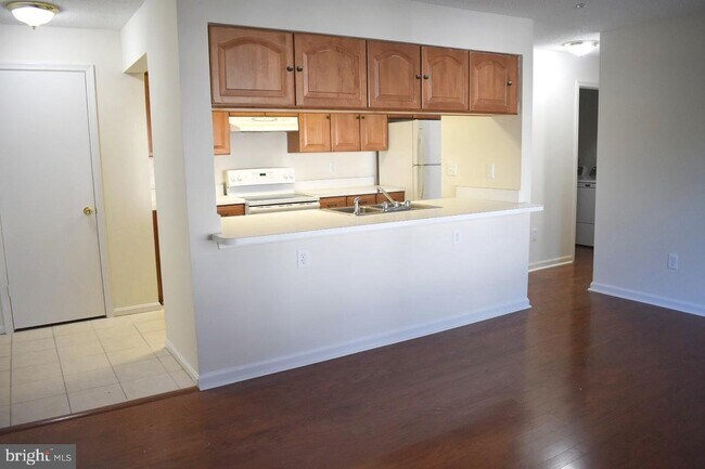 Building Photo - 2702 Snowbird Terrace