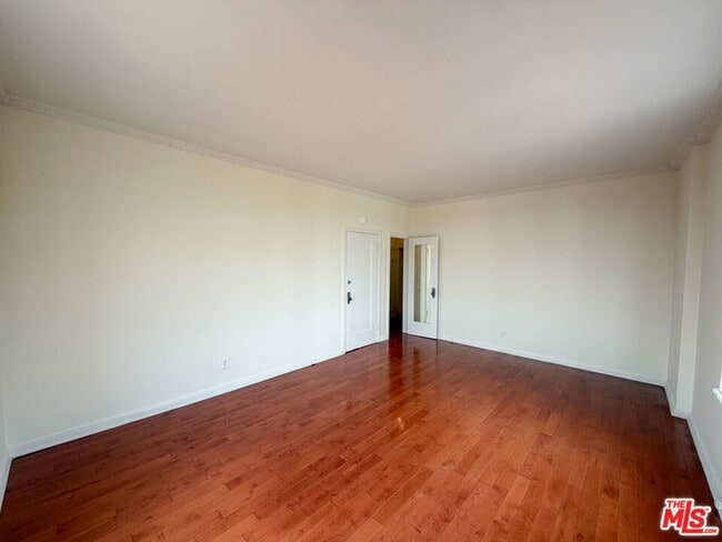 Building Photo - 1314 Hayworth Ave