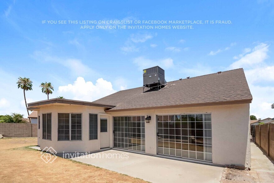 Building Photo - 5925 W Shangri La Rd