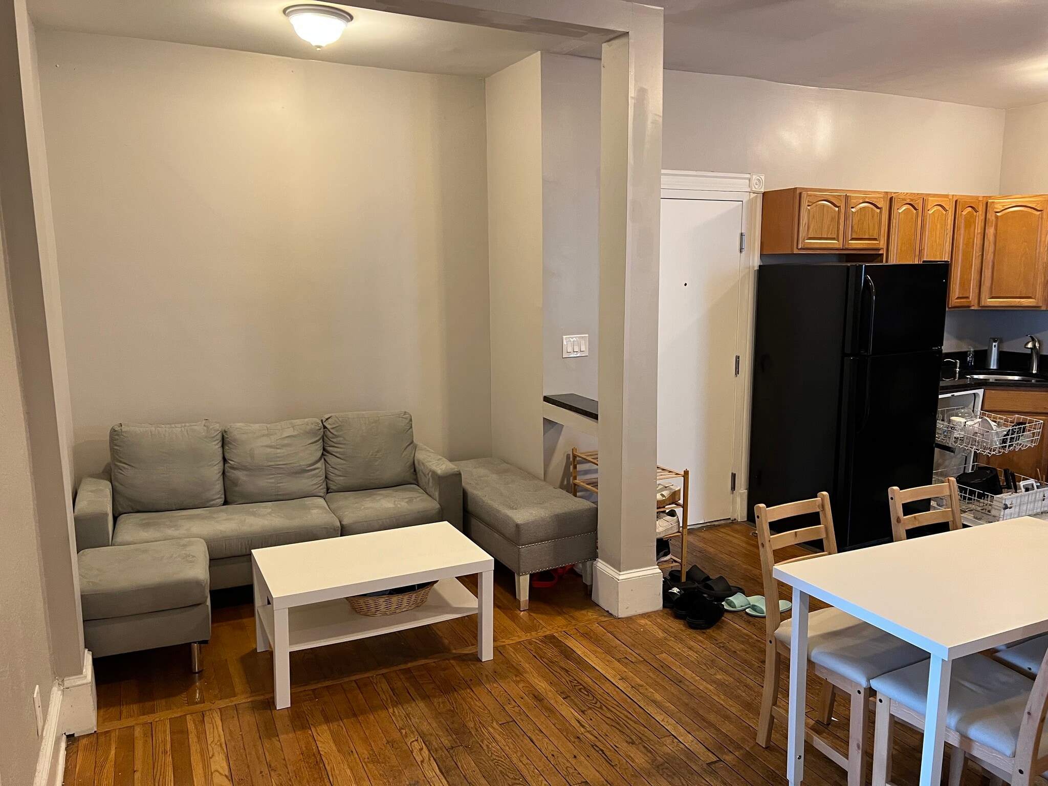 Building Photo - 1066 Commonwealth Ave