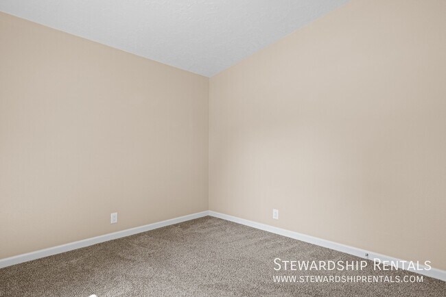Building Photo - 1313 Bramblewood Ln