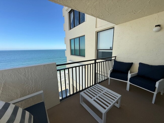Building Photo - Stunning Atlantic Ocean view 1bedroom 1 bathroom condo