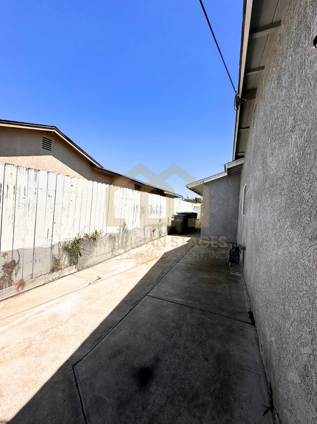 Building Photo - 3410 Constellation Rd