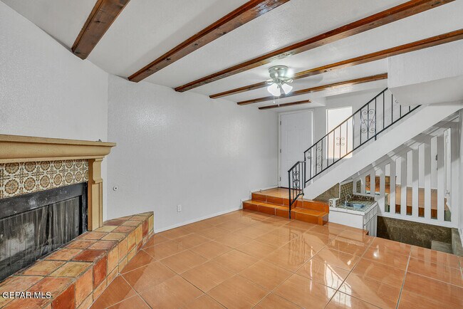 Building Photo - 10604 Springwood Dr