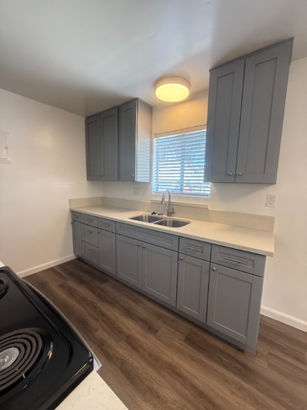 Building Photo - 3109 Abbott St