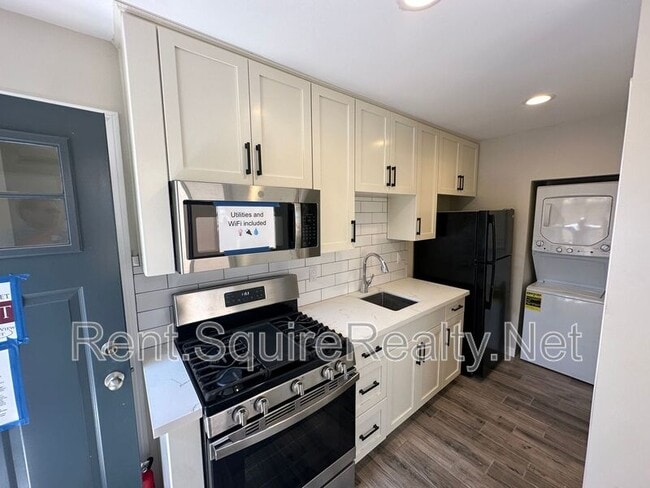 Building Photo - 18806 E Armstead St