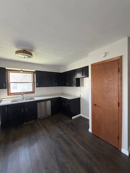 Building Photo - 5055 Cobra Blvd NW