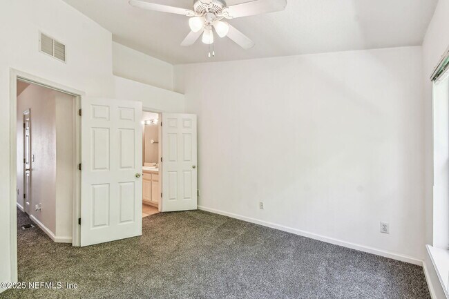 Building Photo - 3491 Lone Tree Ln