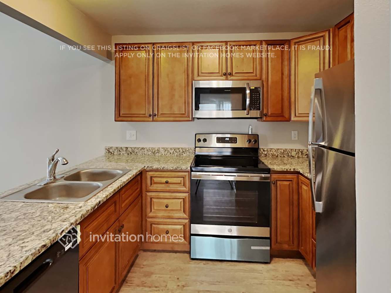 Building Photo - 19857 E Cornell Ave