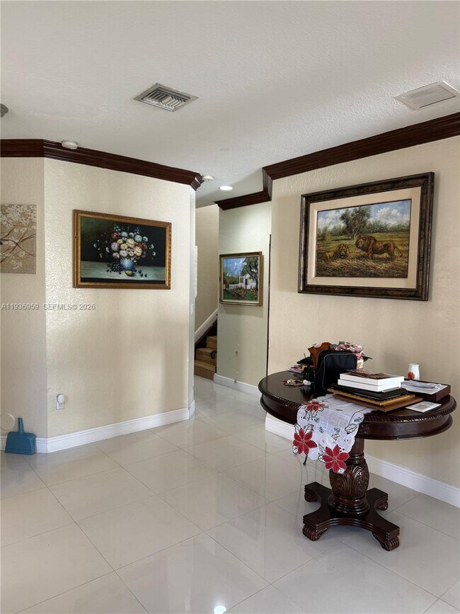 Building Photo - 3951 NE 13th Dr