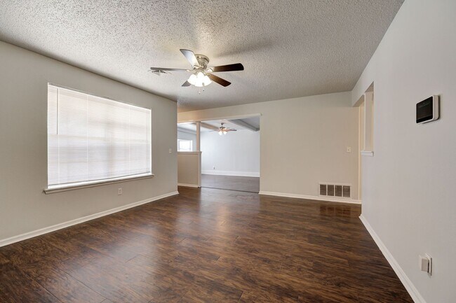 Building Photo - Corner-Lot Charmer Near Tinker AFB | Solar...