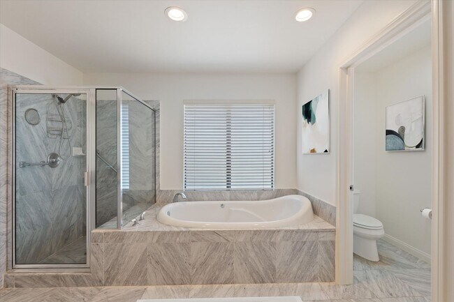 Building Photo - Renovated Single Family Home in Prime Wood...