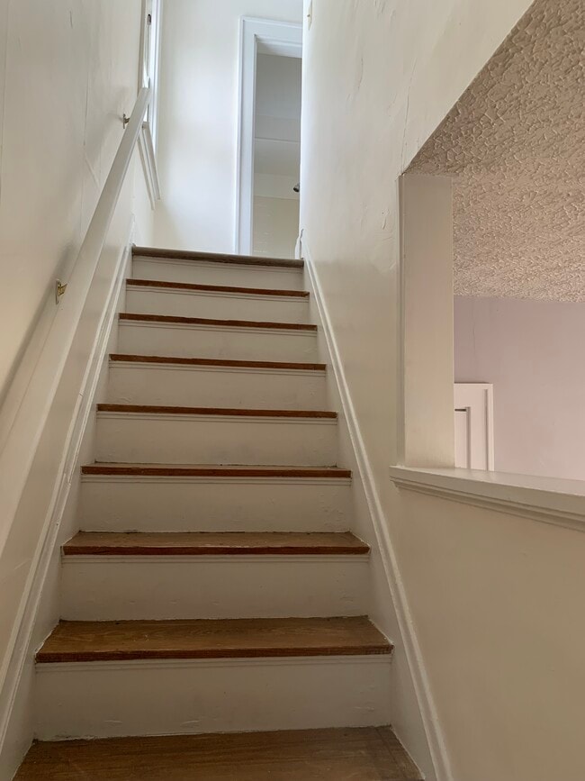 Building Photo - 3340 W Galbraith Rd