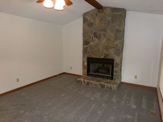 Building Photo - Kernersville Location