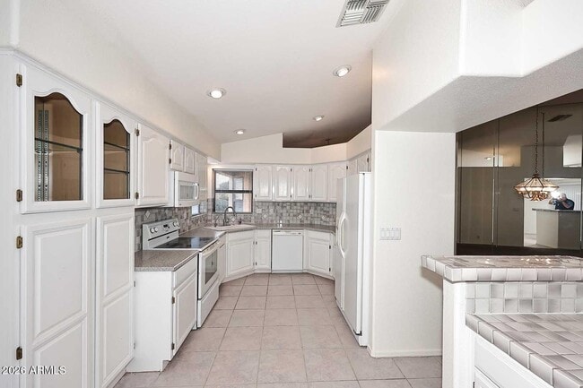 Building Photo - 12152 N Finch Dr