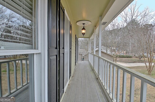 Building Photo - 104 Timber Walk