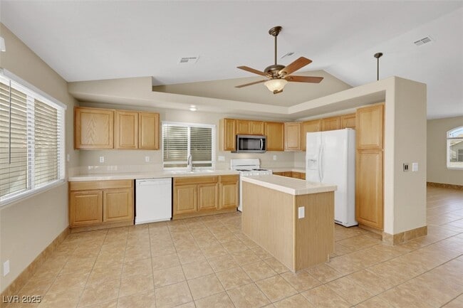 Building Photo - 234 Innsdale Ct