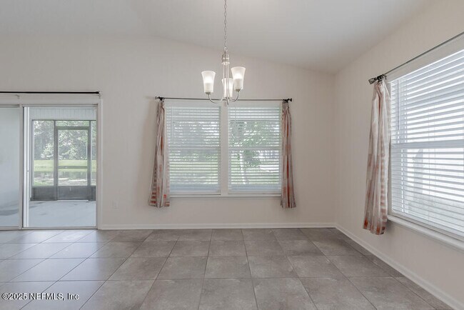 Building Photo - 12613 Itani Ct