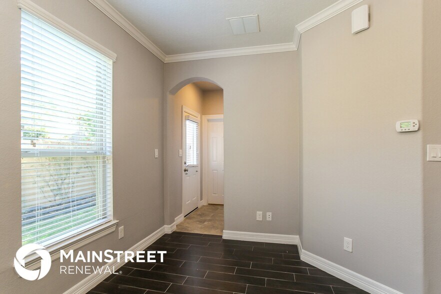 Building Photo - 2845 King's Retreat Cir