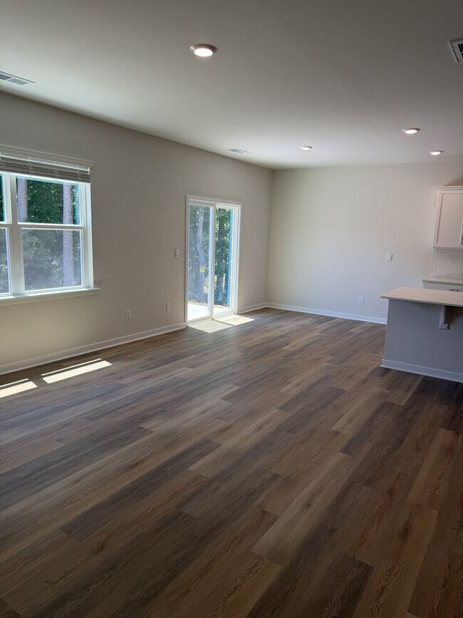 Building Photo - New Construction 5BR/3BA Home in Gastonia!