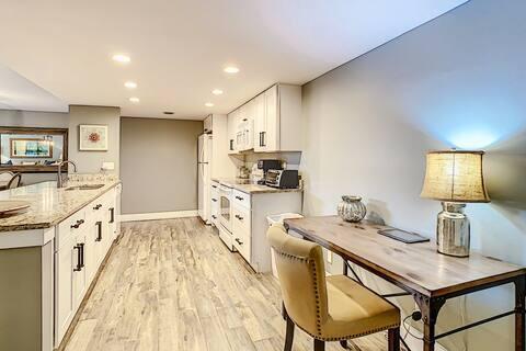 Building Photo - 500 Egret Cir