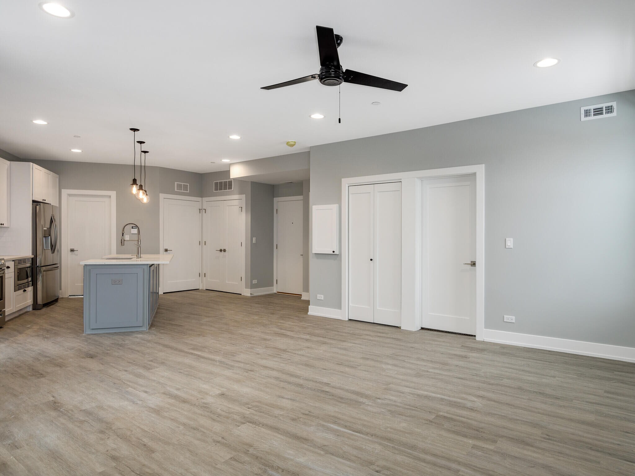 Building Photo - 5528 W Gettysburg St