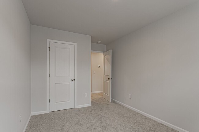 Building Photo - 231 Santorini Wy