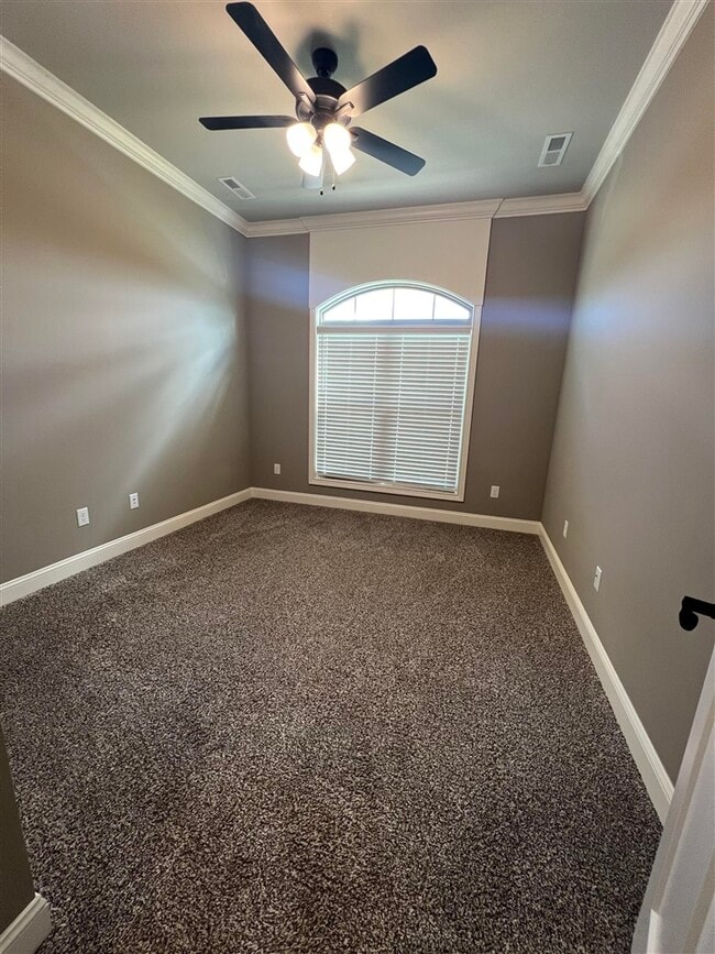 Building Photo - 556 Cumberland Pointe Ln